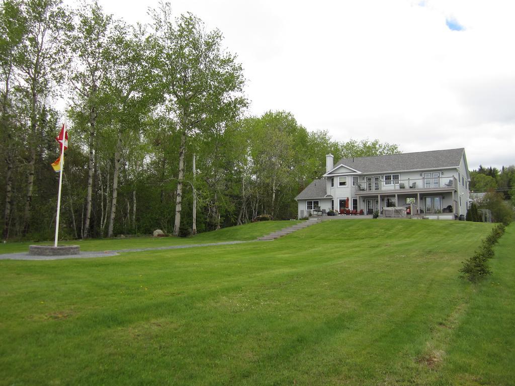 Casa Breeze B & B Saint Stephen Bagian luar foto